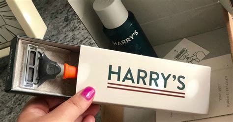 harrys 3 dollar trial set.